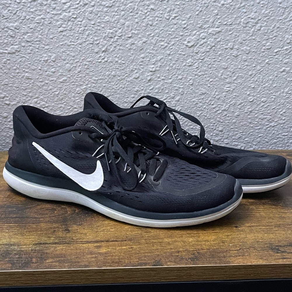 mens nike fitsole shoes